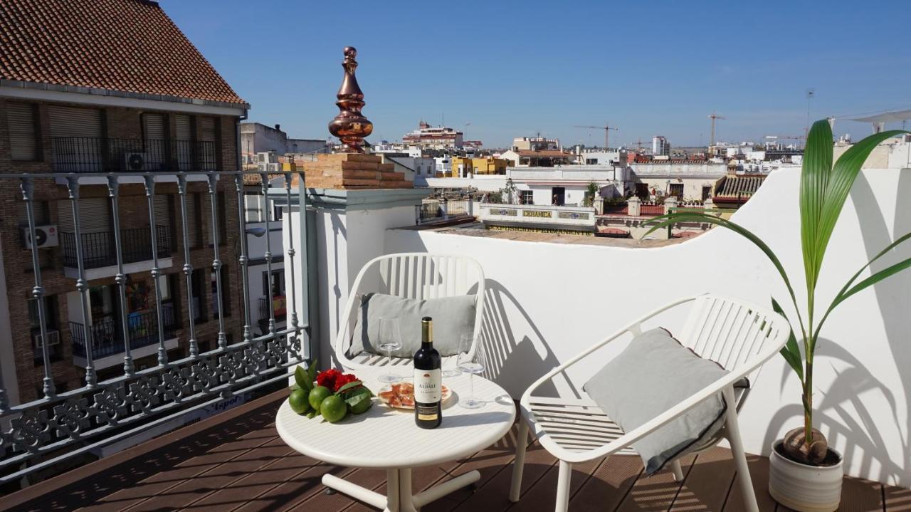 Estudios y Ático vistas de Triana Sevilha Exterior foto